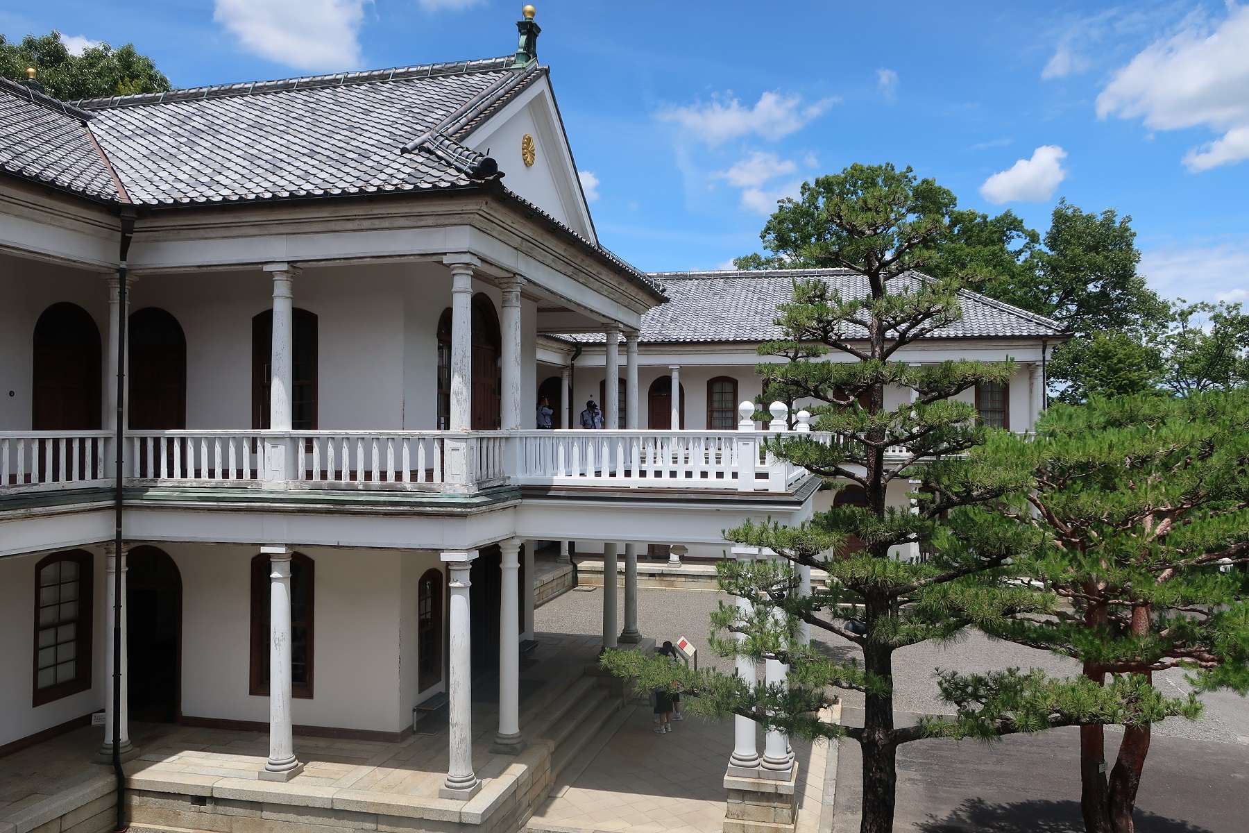 2024.6.10 (63) みえけんちょうしゃ - まわりえん 1800-1200