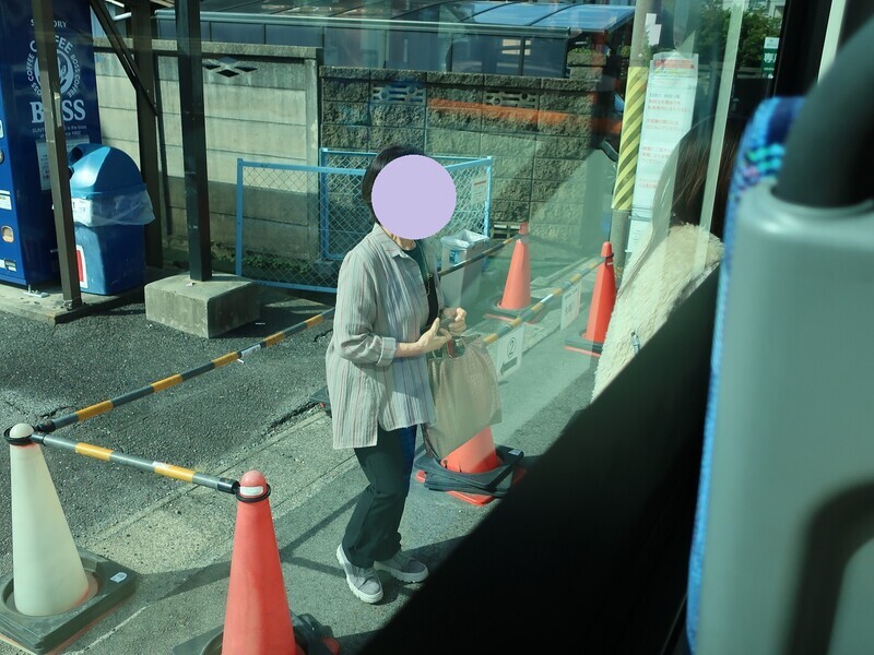 2024.10.21 (23) めいてつばす - いんでん 1400-1050