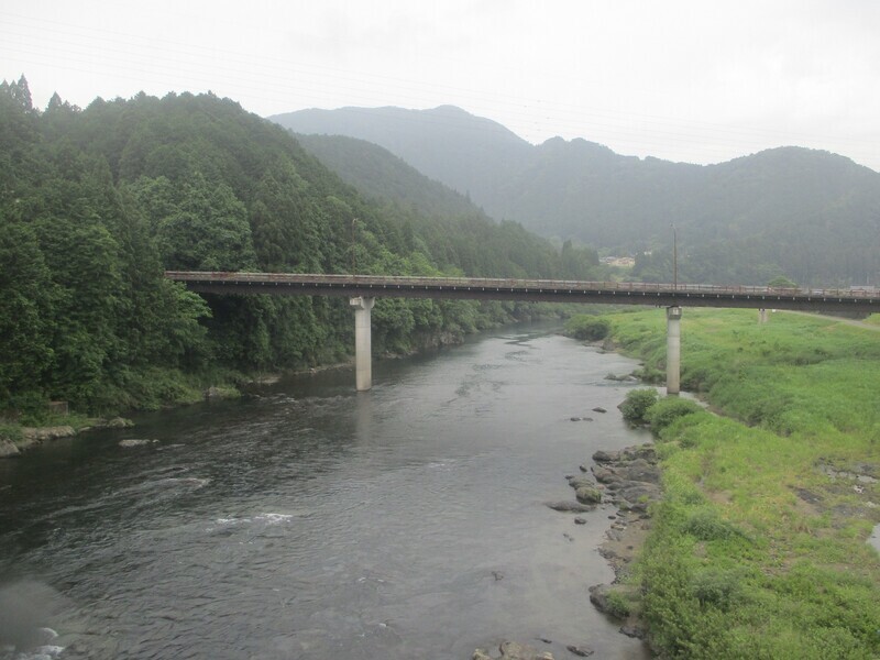 2025.5.27 (189) だいよんながらがわてっきょう - みぎかみ 1600-1200