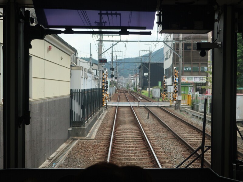 2025.8.23 (15) はまおおついきふつう - やましなで 1600-1200