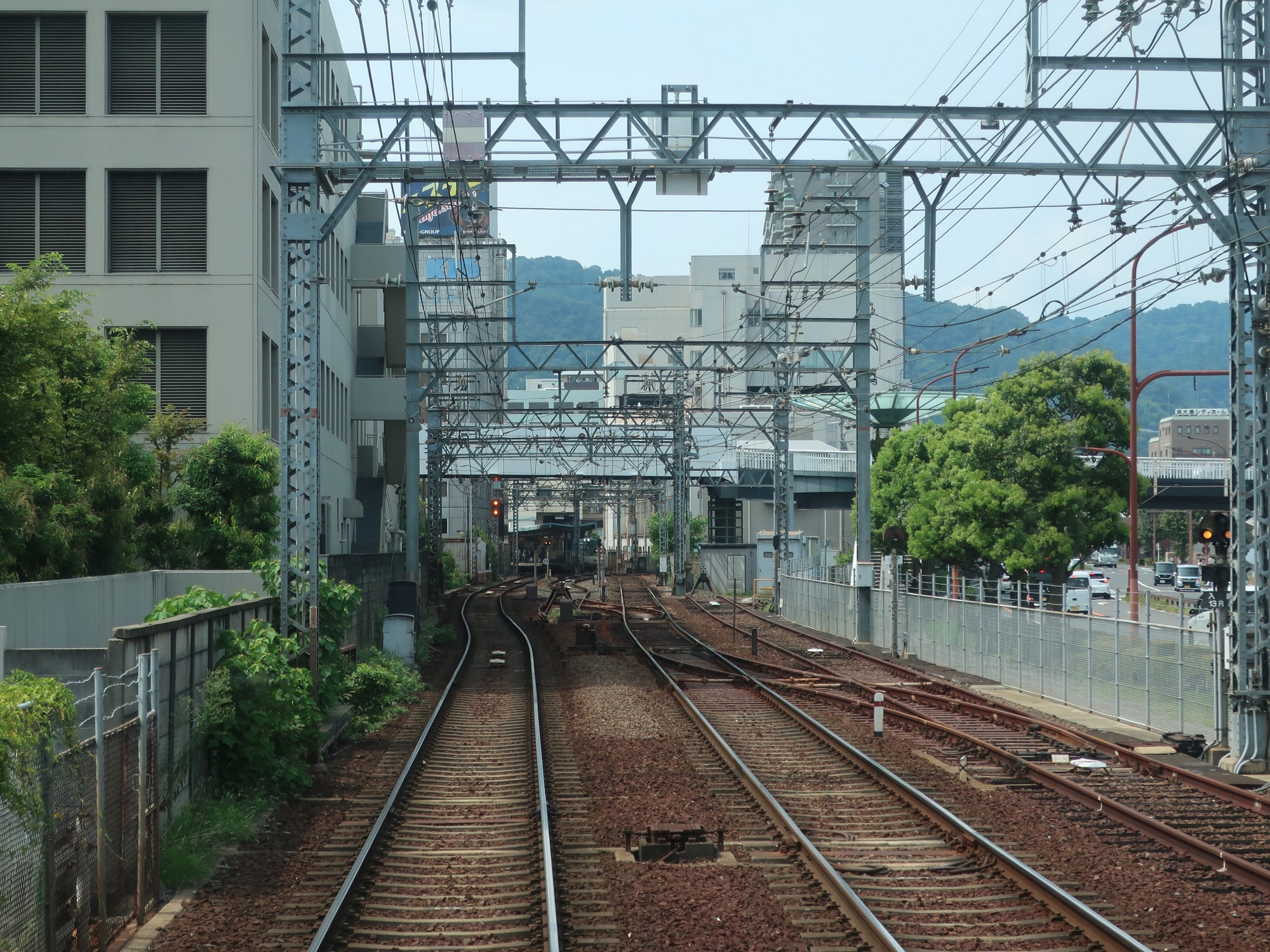 2025.8.23 (80) おうみじんぐうまえいきふつう - はまおおつ△ 2000-1500