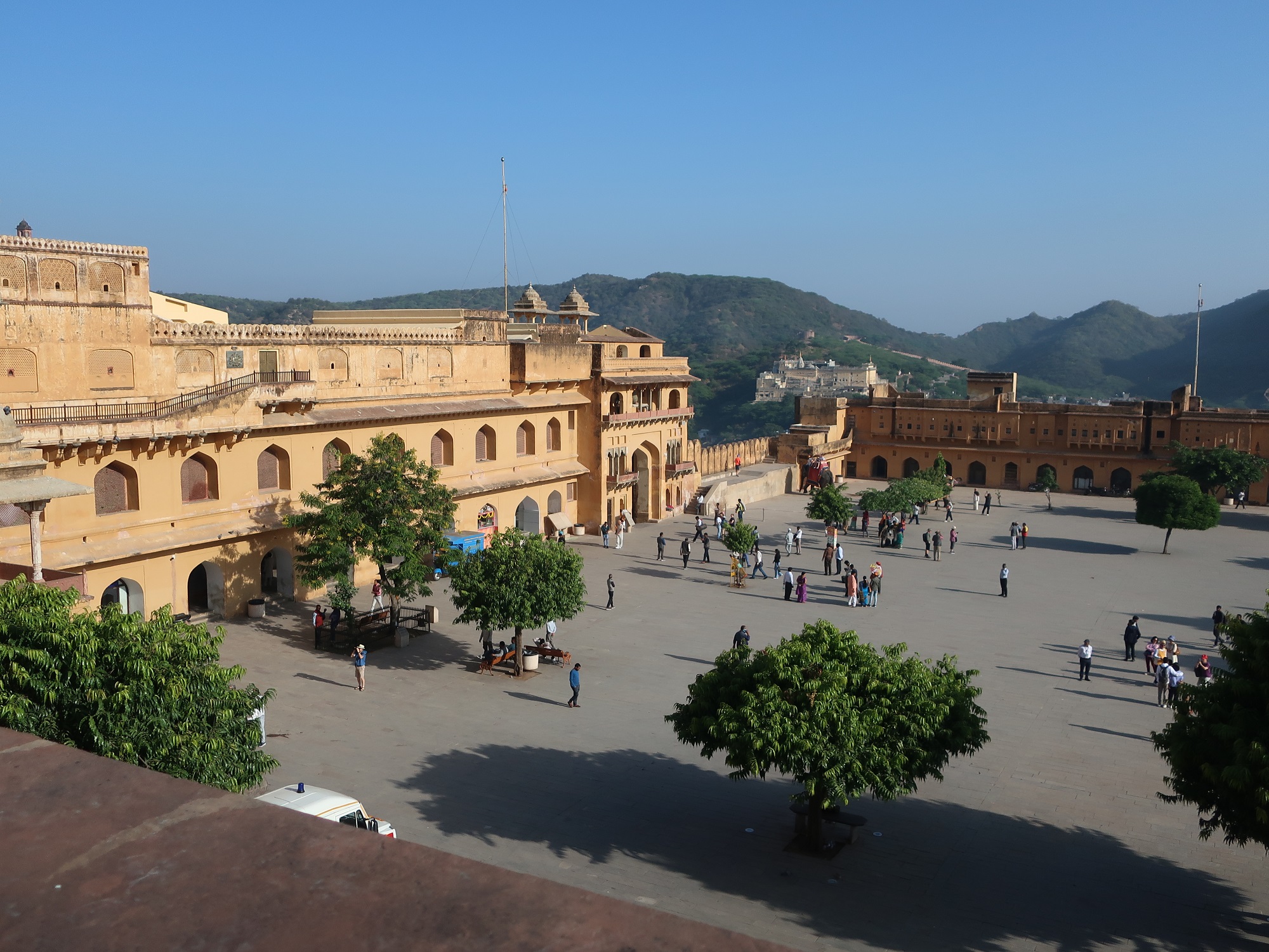 2025.11 (145) あんべーるのしろ - したにわ 2000-1500