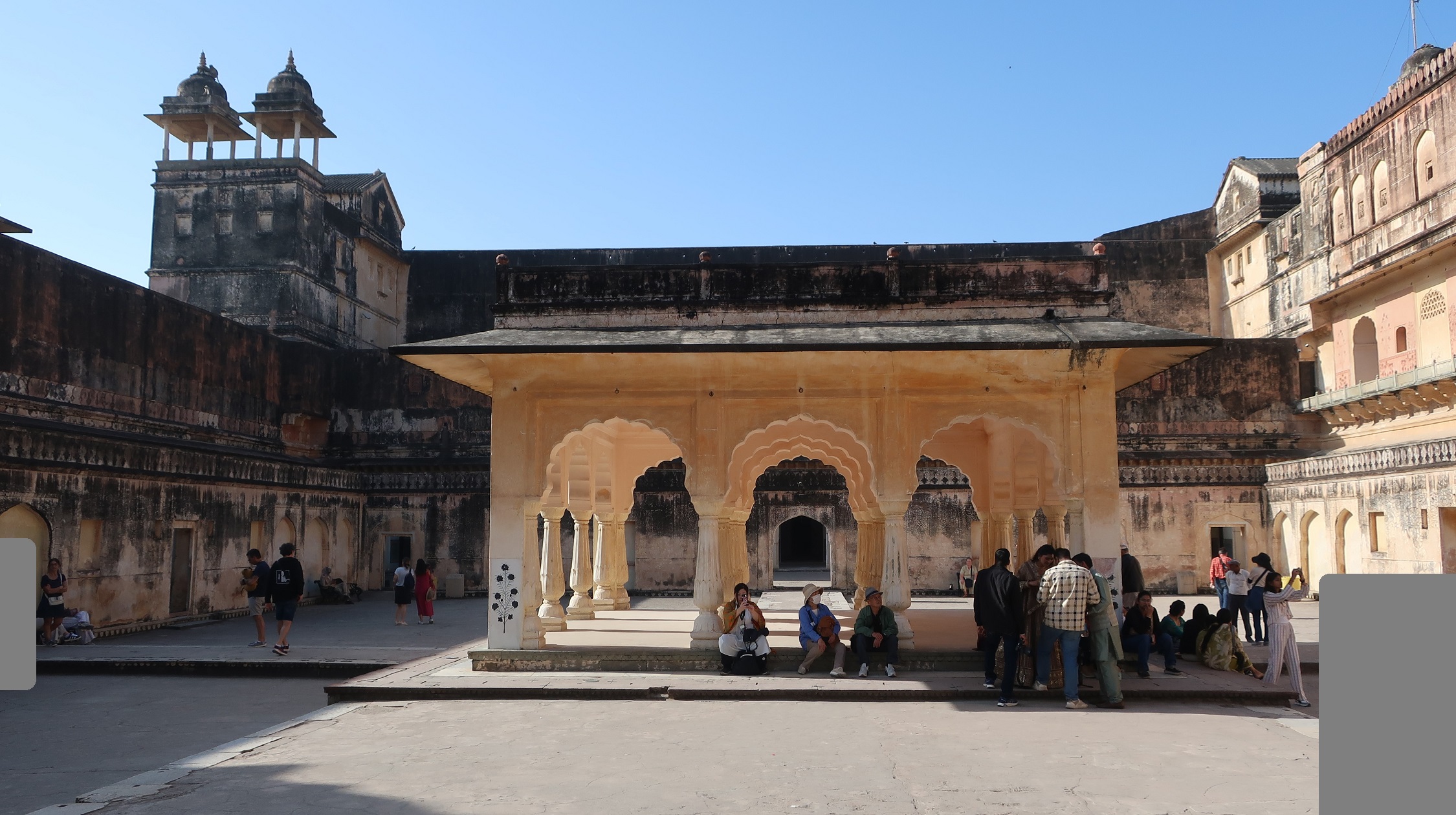 2025.11 (157) あんべーるのしろ - おくのいん 2250-1260