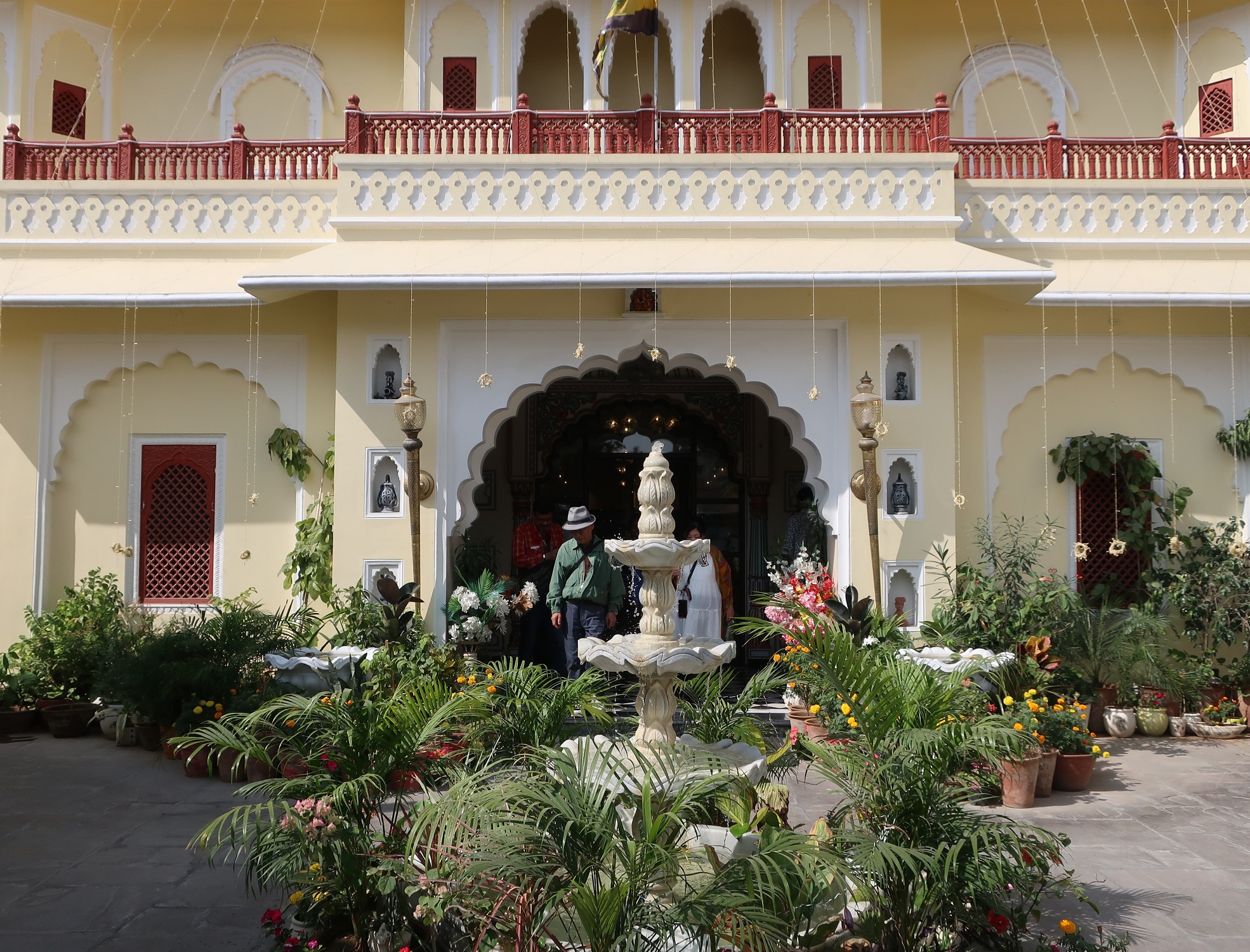 2025.11 (175) じゃいぷる - いたりあんれすとらん 1970-1500