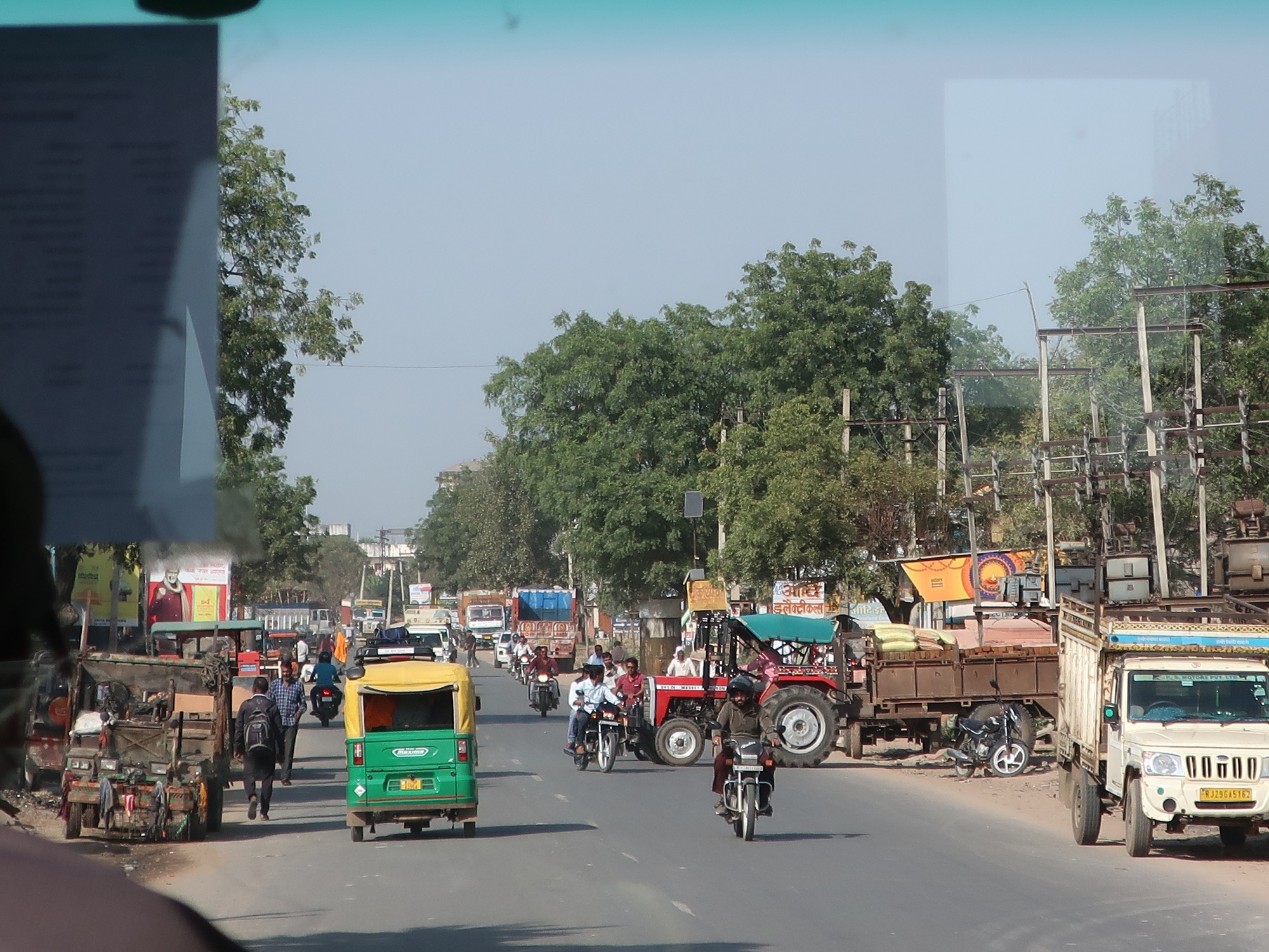 2025.11 (203) あーぐらーどうちゅう - まちをきたえ 2000-1500