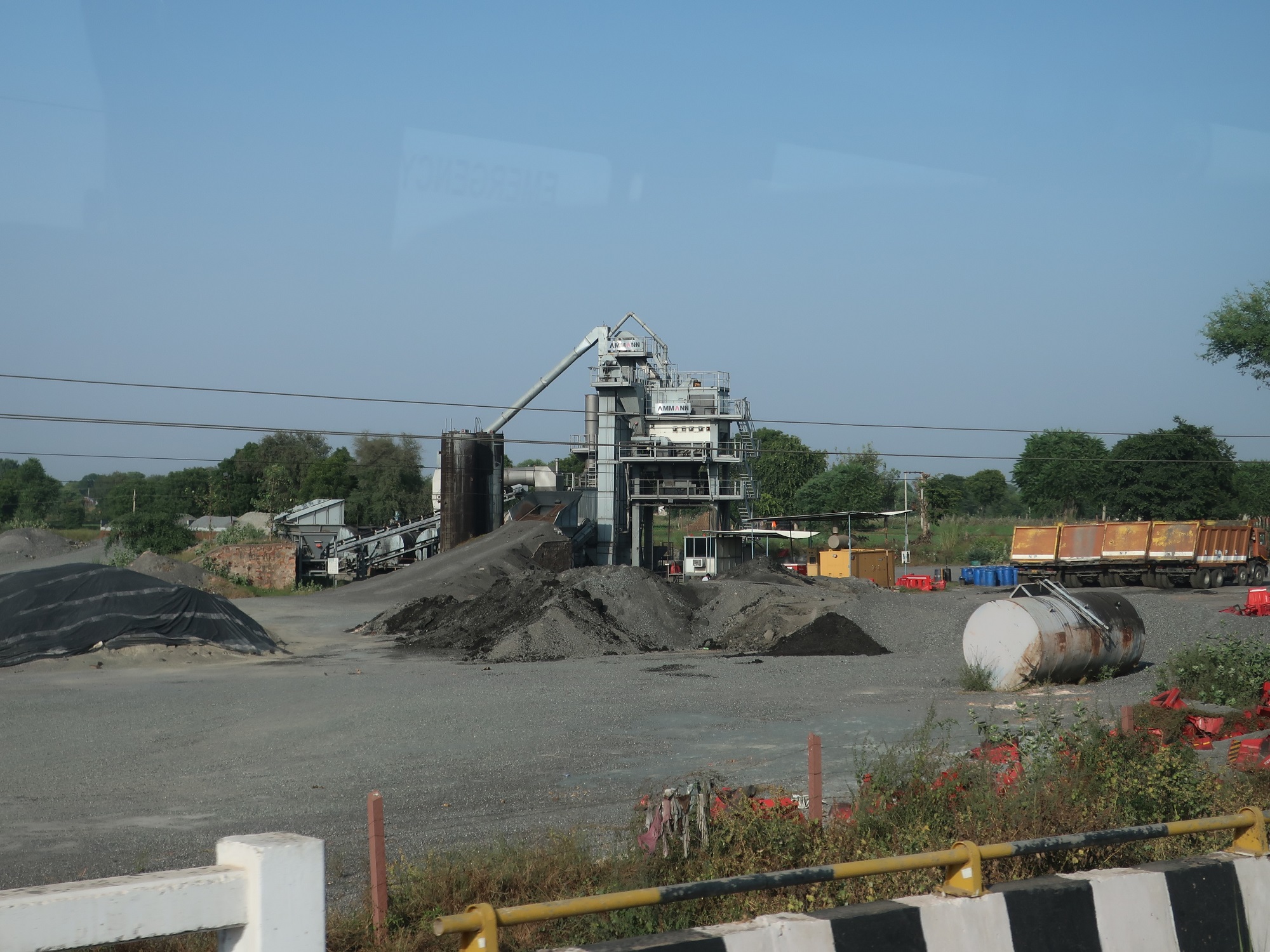 2025.11 (222) あーぐらーどうちゅう - せめんとこうば 2000-1500