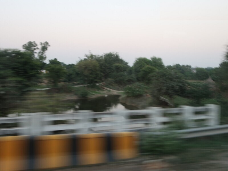 2025.11 (245) あーぐらーどうちゅう - かわ 1200-900