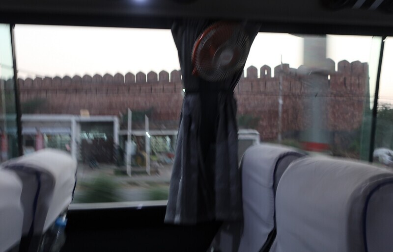 2025.11 (248) あーぐらーどうちゅう - しろあと 1400-900