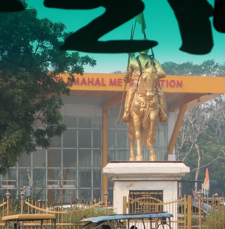 2025.11 (1040) どぅるがだすらそーれうまのりどうぞう 1360-1380