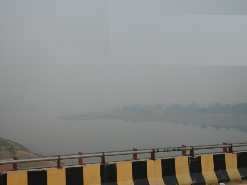 2025.11 (1067) でぃっりーどうちゅう - やむなーがわ 1600-1200