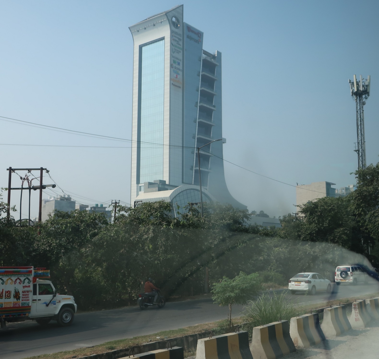 2025.11 (1104) でぃっりーどうちゅう - だいとかい 1580-1500