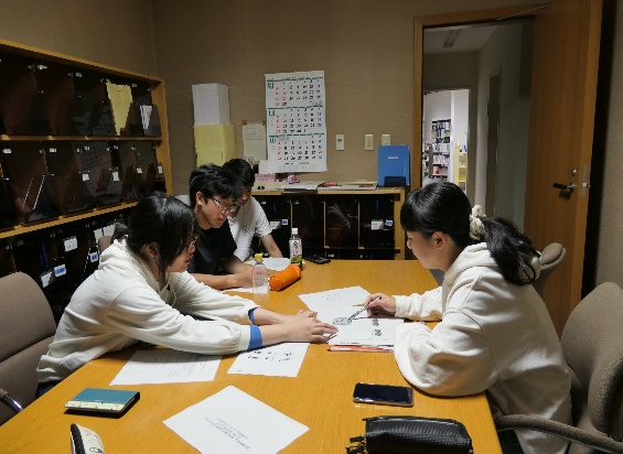 f:id:iwatepu_library:20200115160936p:plain f:id:iwatepu_library:20200115160936p:plain