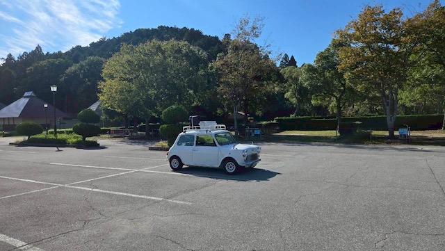 キャンプ場の駐車場