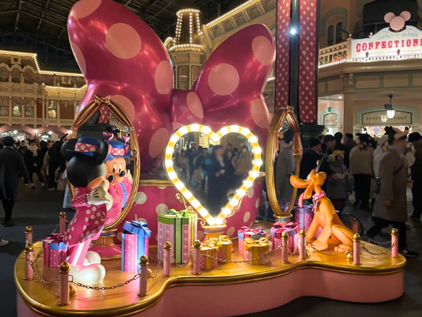ALICE in WONDERLAND 立体アート 東京ディズニーランド アリスのアートパネル ディズニー アリス・イン・ワンダーランド