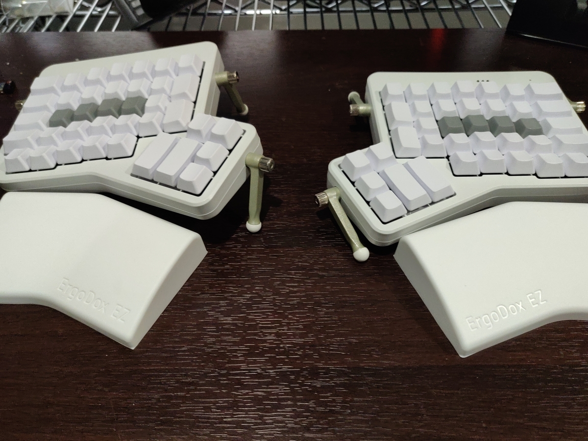ErgoDox EZのキースイッチとキーキャップを変えてみた - やる気駆動型