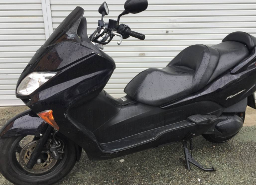 フォルツァのエンジン焼き付き 修理にかかる費用は バイク事故車 フレームの修理費用の目安は