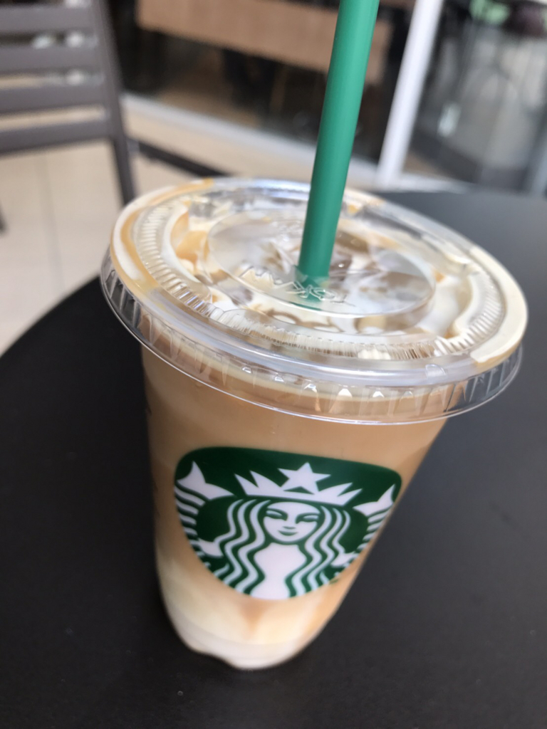 スタバで追加トッピングしてる ワンショット追加がオススメ いざ チャーハン食う スタバで追加トッピングしてる ワンショット追加がオススメ いざ チャーハン食う