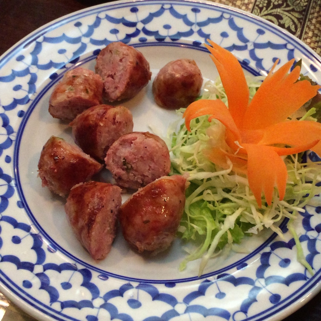 タイ東北部ソーセージ焼き@ライカノ