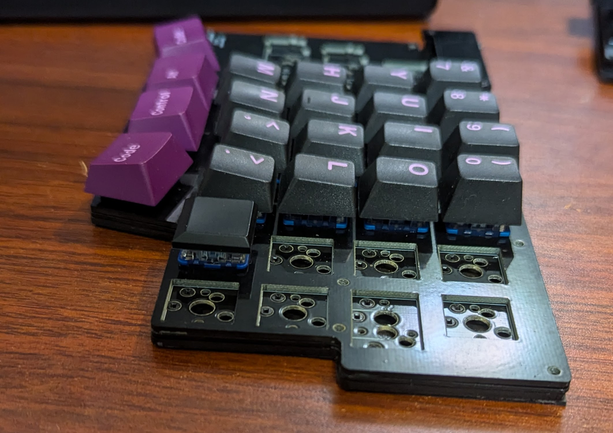 Kailh x Lofree Shadowシリーズ、Kailh Choc V2(Deep Sea Silent MINI