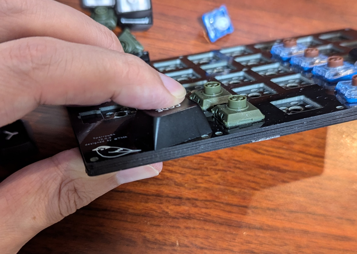Kailh x Lofree Shadowシリーズ、Kailh Choc V2(Deep Sea Silent