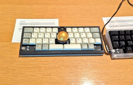 center-trackball.jpeg