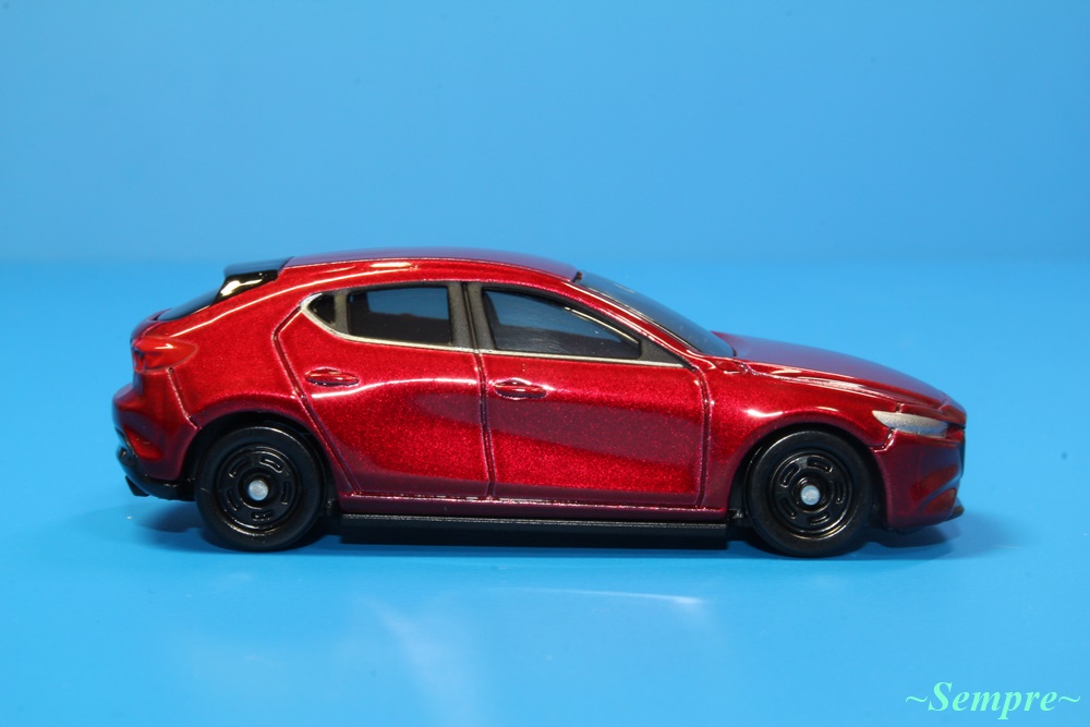 トミカ マツダ Mazda3 No.46 1/66スケール - ～Sempre～