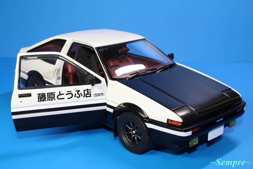 オートアート 頭文字D トヨタ スプリンター トレノ(AE86) 