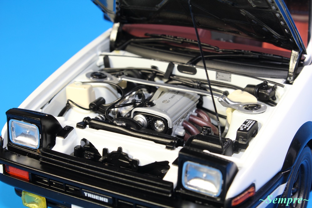 オートアート 頭文字d トヨタ スプリンター トレノ Ae86 Project D Ver Sempre