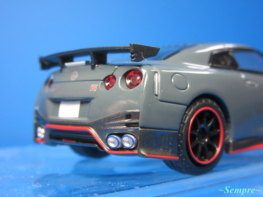 トミカリミテッドヴィンテージネオ 日産 GT-R(R35) NISMO Special
