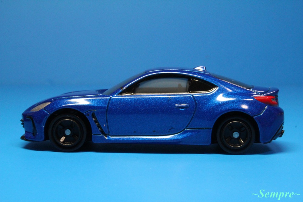 トミカ スバル BRZ (ZD8) No.28 1/60スケール - ～Sempre～