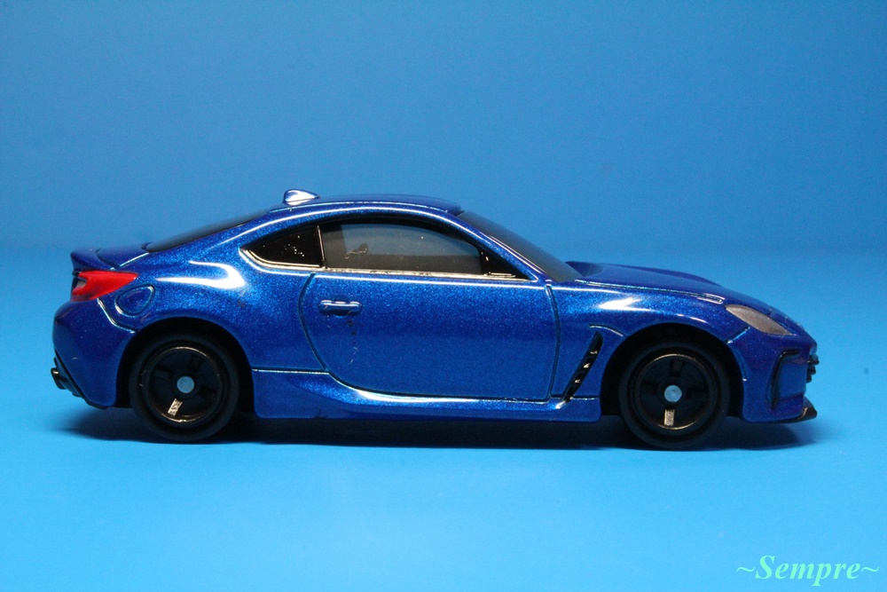 トミカ スバル BRZ (ZD8) No.28 1/60スケール - ～Sempre～