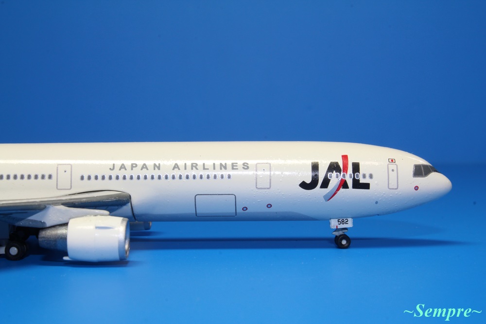 ハセガワJAL MD-11 プラモデル 1/200アーク塗装
