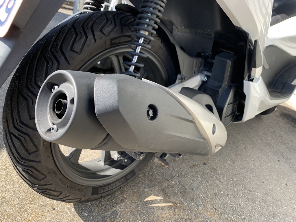 通勤バイクのマフラーを交換する必要性は 戦え 通勤ライダー Ex