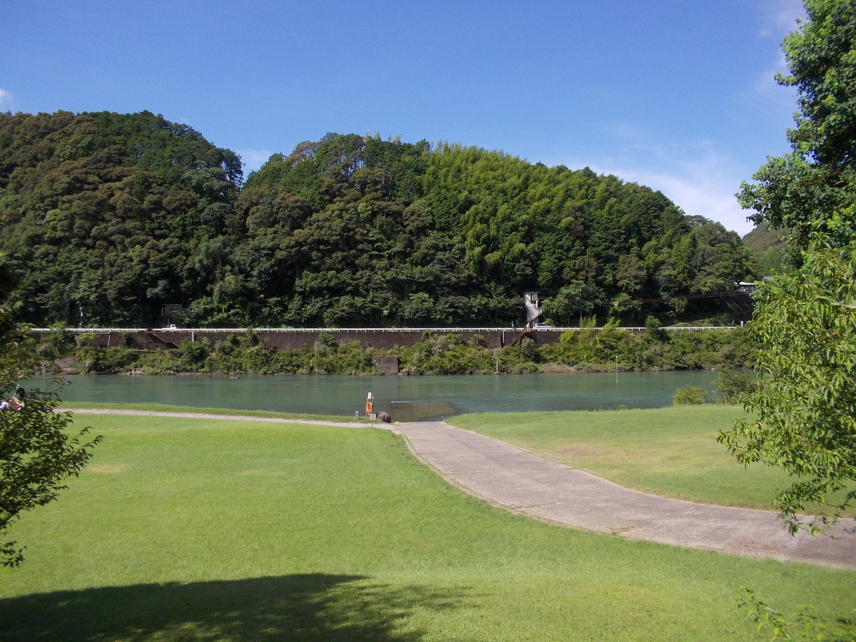 f:id:jakkan_araki:20190825232703j:plain