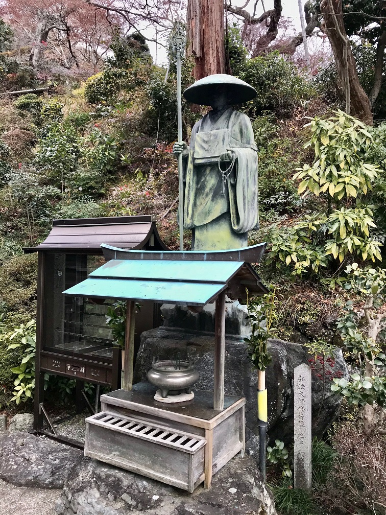 西国（20） 秋には絶景、猪の地ならし逸話もある 善峯寺 - 日本を