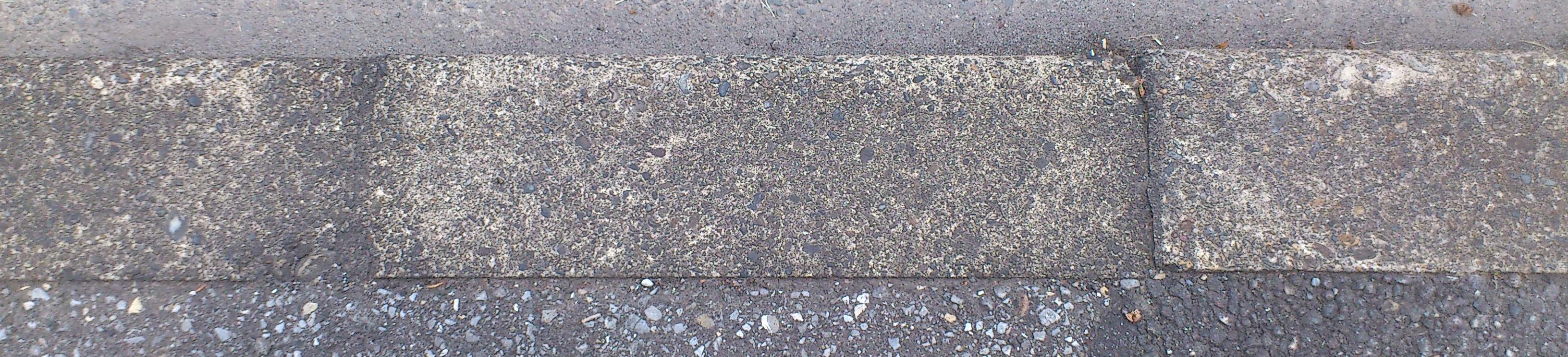 個別「[テクスチャ][地面][道路][縁石]」の写真、画像 - 地面 - 日本のテクスチャ素材画像集