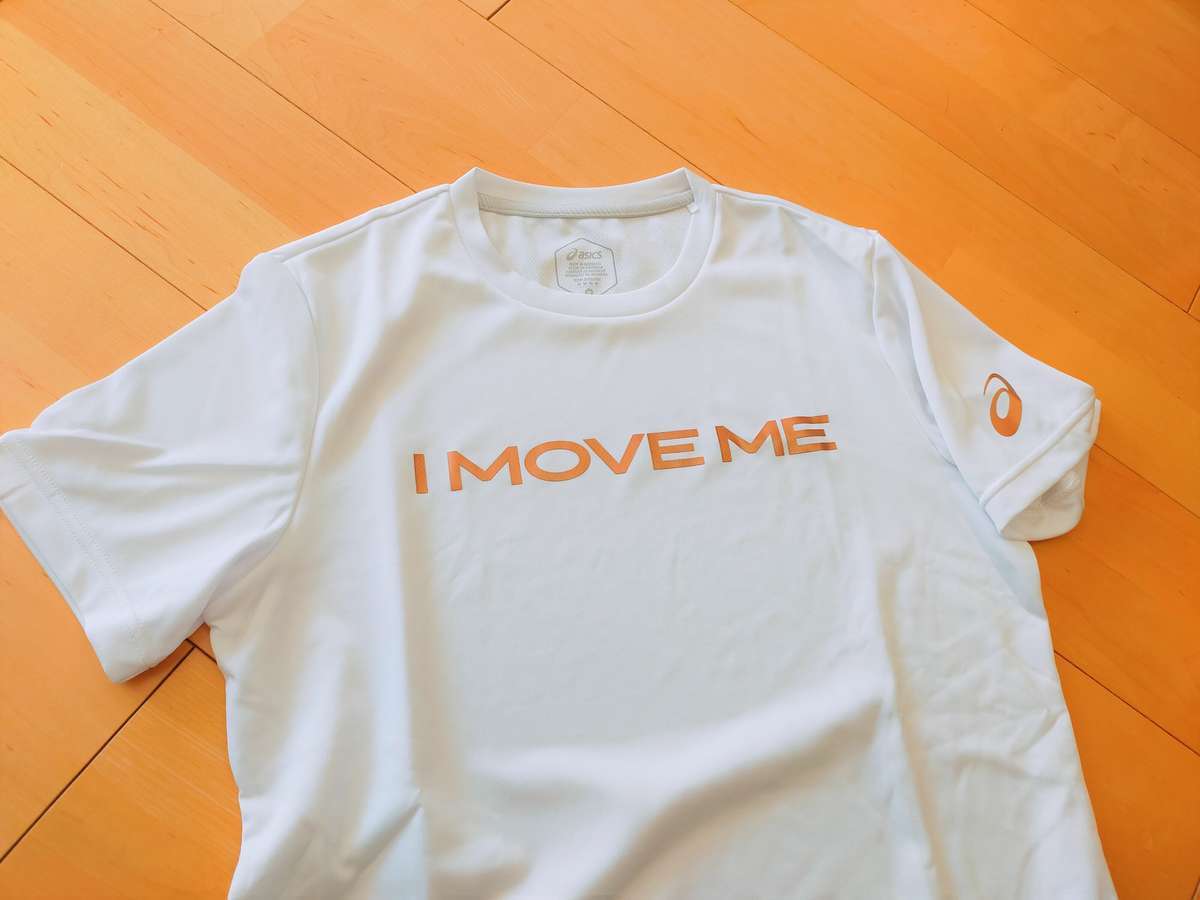 Asics スポーツ トレーニングウエアはこれ アシックスの I Move Me Tシャツがカッコイイ 楽しく生きろ