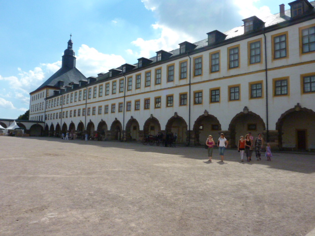 f:id:japojp:20111014215314j:image:w300