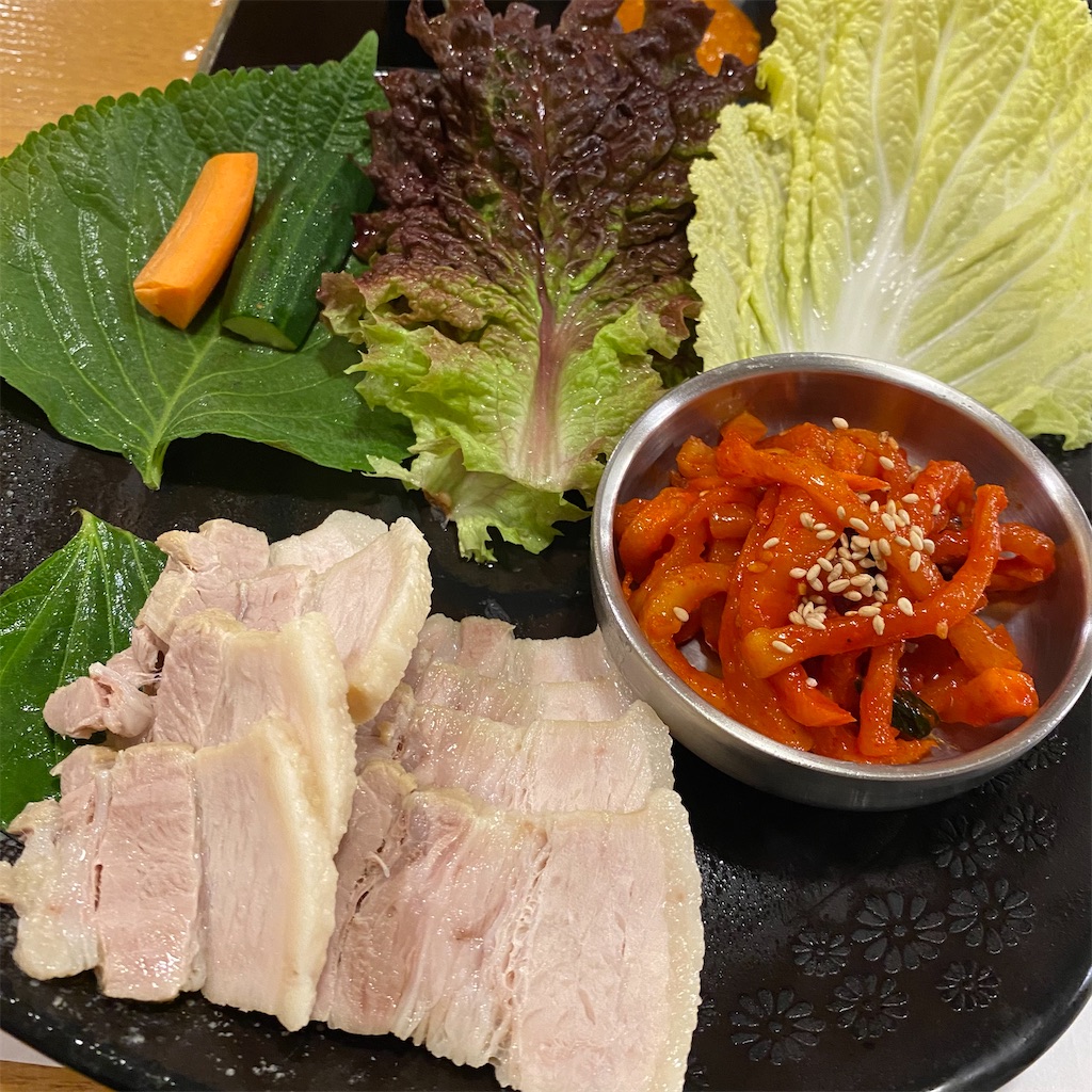 20241124 なんでも売ってる店と達人の店 - はち美の韓国旅行記録