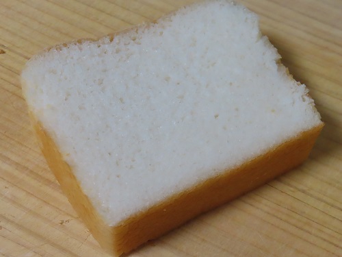 オーブンレンジで焼いた米粉パン