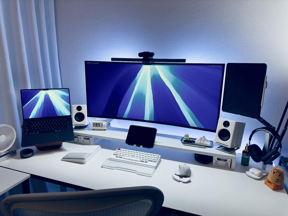 「ワイドモニターを使おう」という環境（jason）