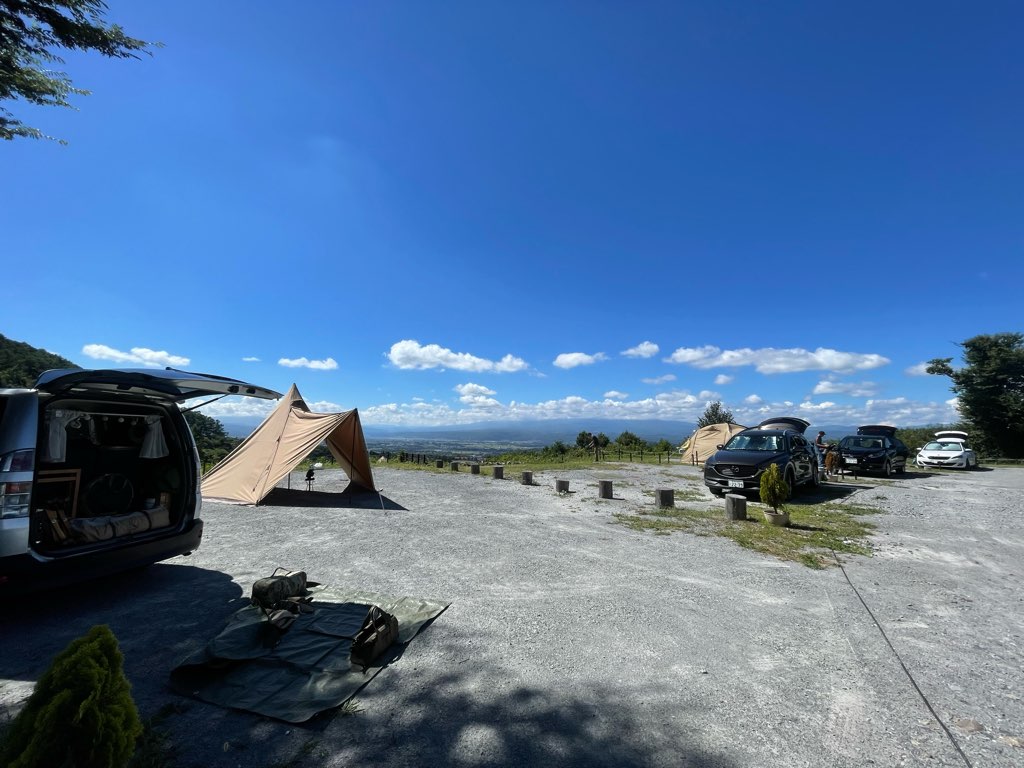キャンプ場