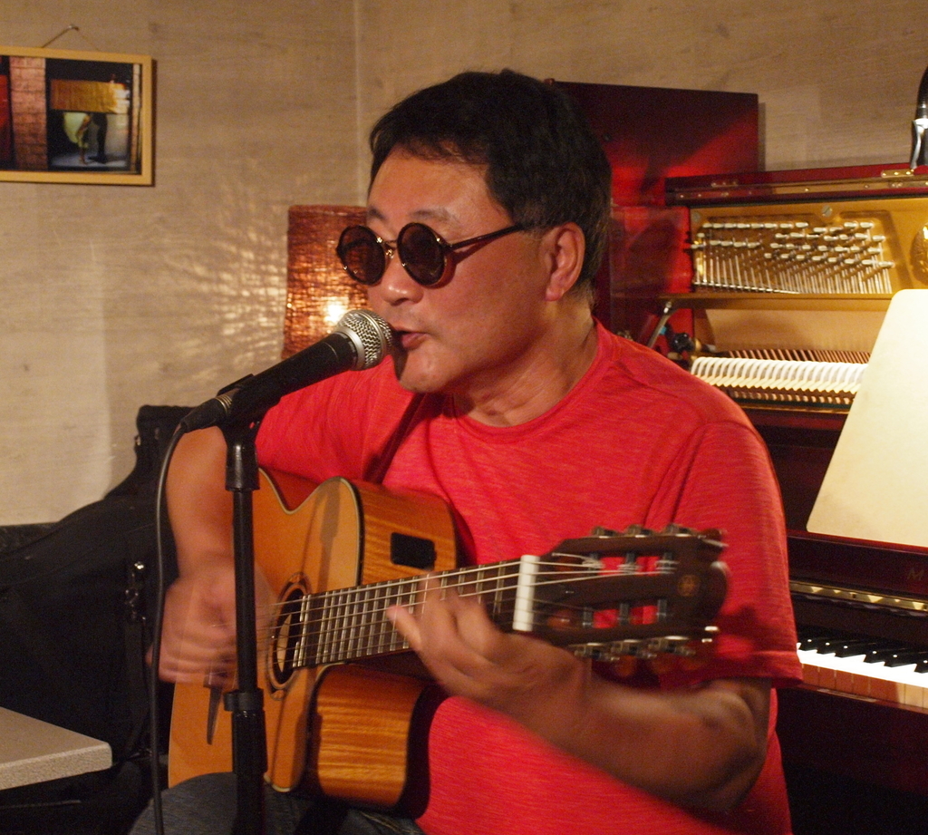 f:id:jazzpianobar:20181007030046j:plain