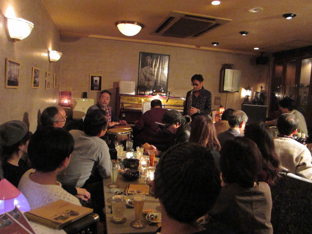 f:id:jazzpianobar:20190310055402j:plain