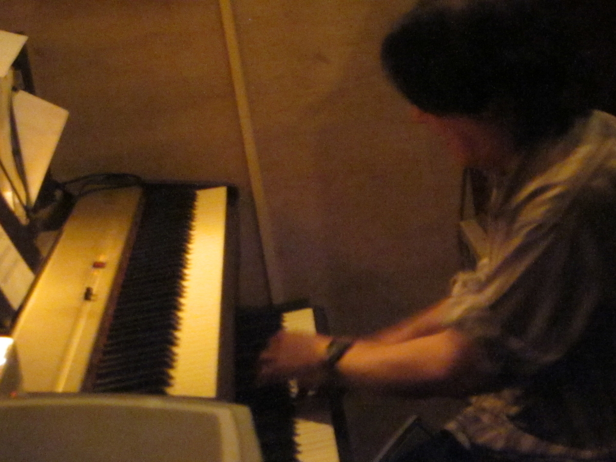 f:id:jazzpianobar:20190518001508j:plain