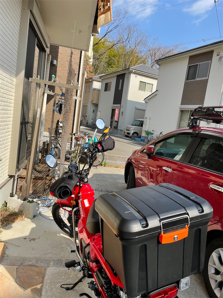 CT125 ハンターカブに取り付けたカギ付き防水格安リアボックス