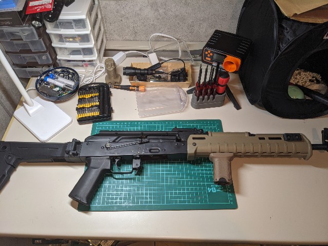 65射目 CYMA 電動ガン CM-077 AK Zhukov S-Stock分解① - 発展