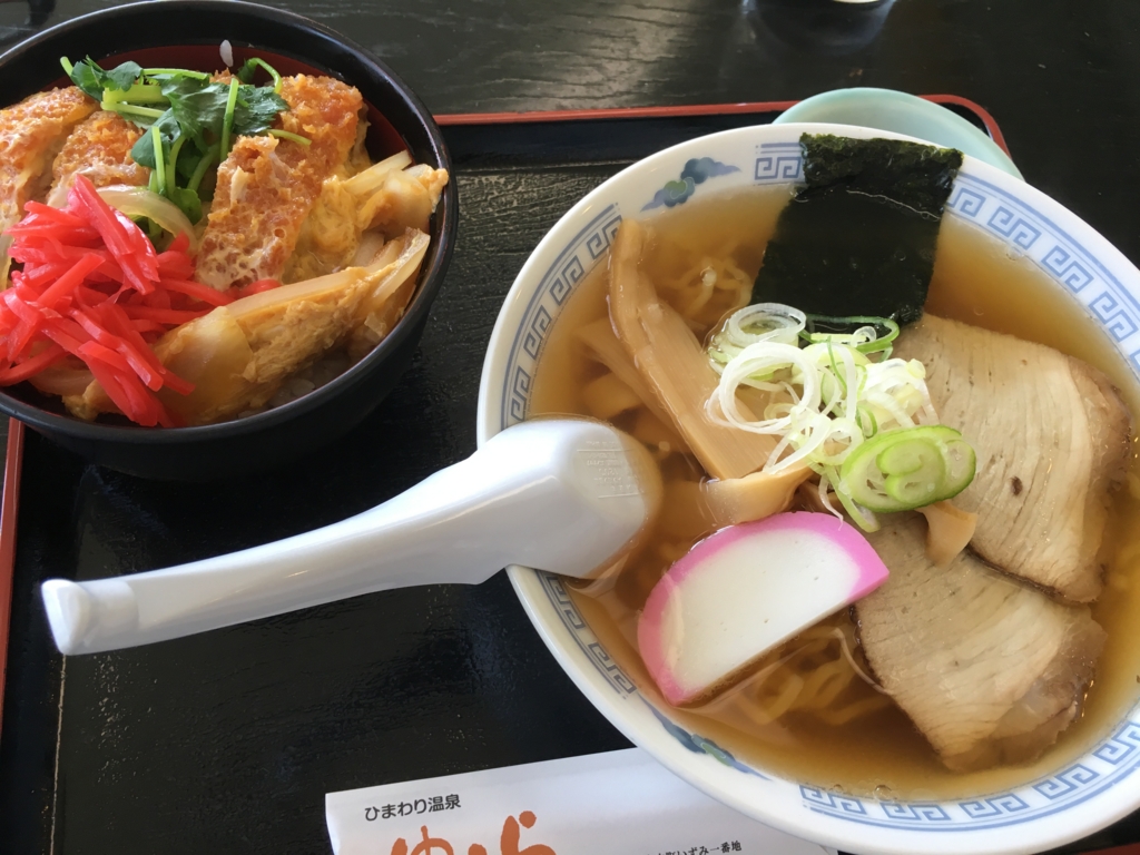 ラーメンとミニカツ丼定食