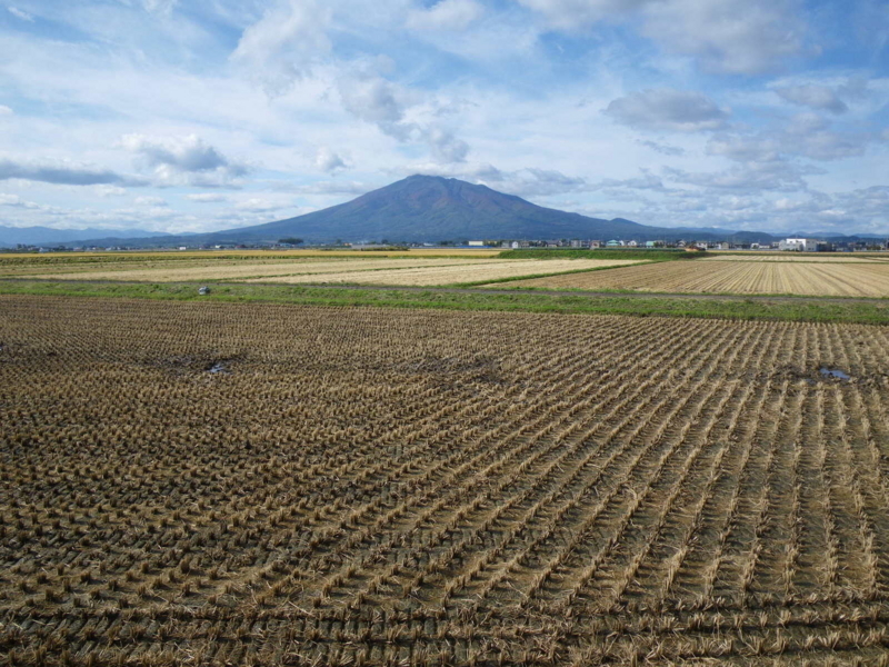 Imgp3345091012 秋の岩木山