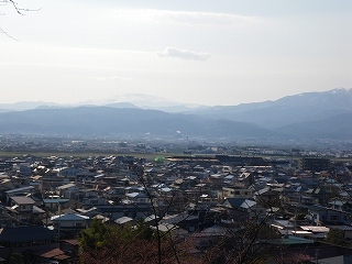 若木山からの眺め　「月山と葉山連峰」